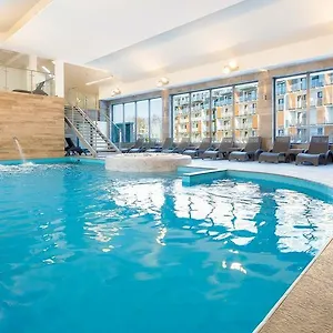 Apartamentyprzymorzu 008 Z Basenem Tarasem I Ogródkiem Kołobrzeg